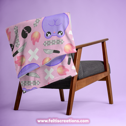 Knife Frog Throw Blanket