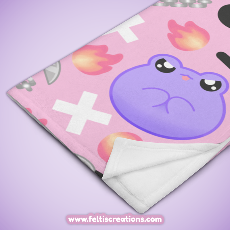 Knife Frog Throw Blanket