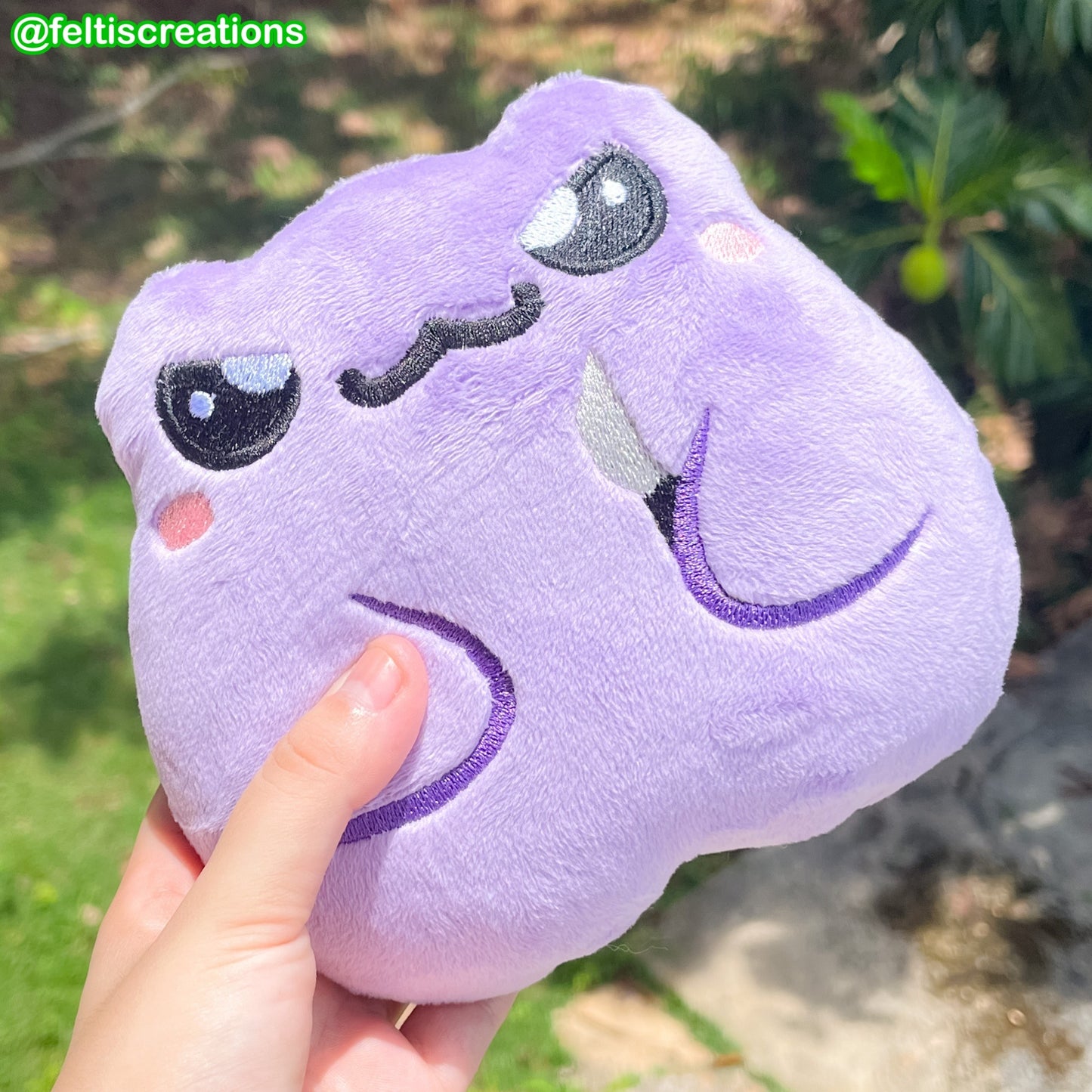 Stabby McStabbinson the Knife Frog Frog Plush