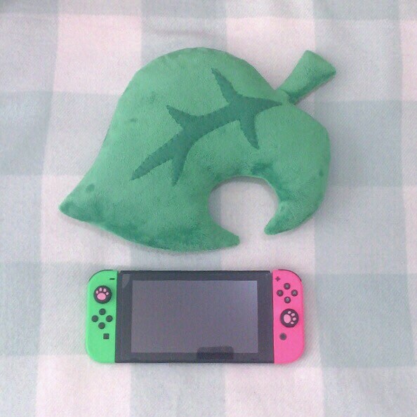 ACNH Leaf, Fossil, Pitfall Plushies