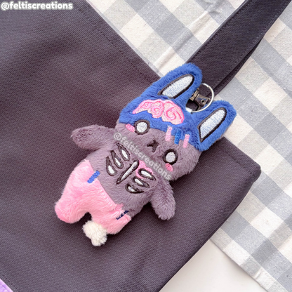 Creepy Cuddles Plush Keychain (Mystery Box)
