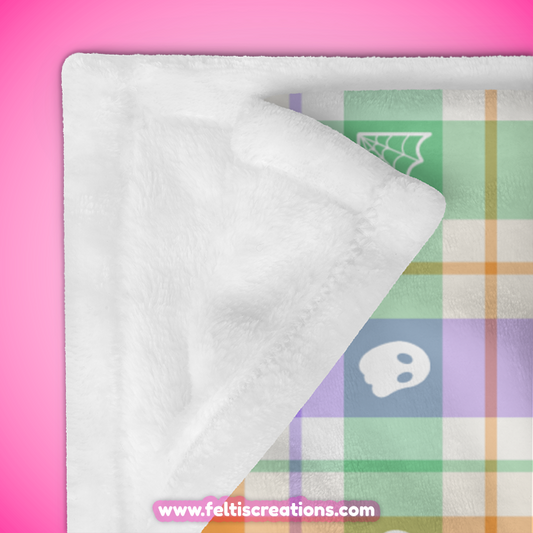 Spooky Buffalo Plaid - White Throw Blanket