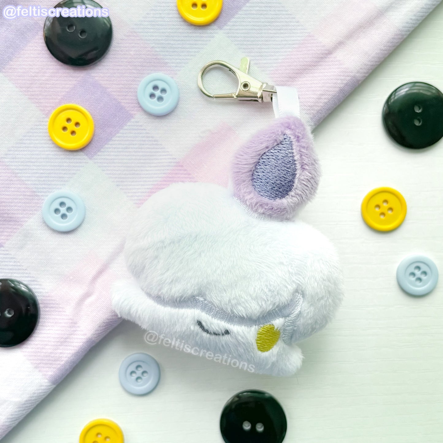 Candle Ghostie Plush Keychain