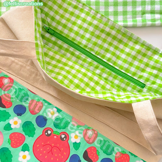 Strawberry Frog Tote Bag