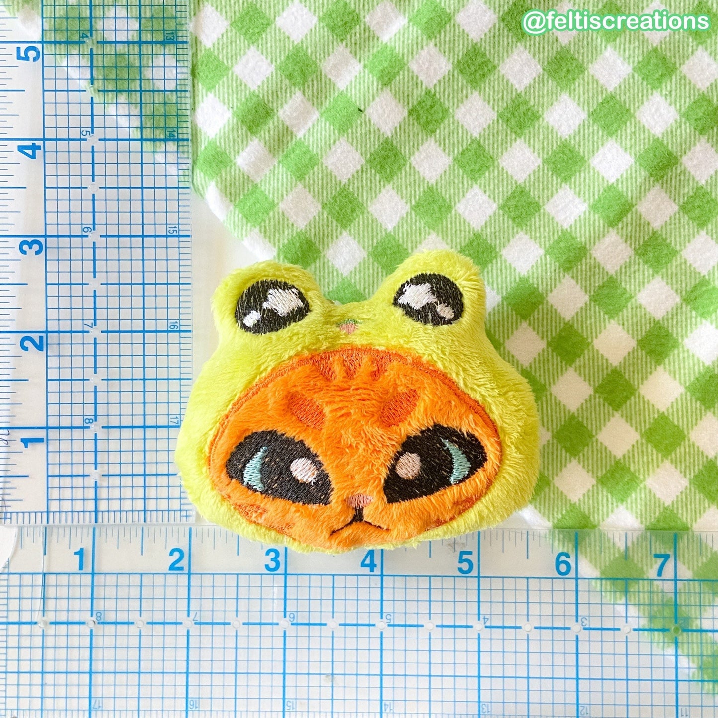 Purin the Frog Cat Plush Keychain